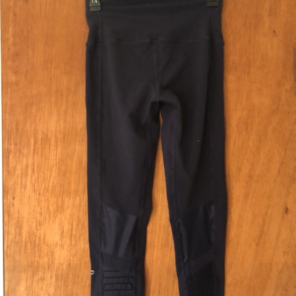 ALO Moto Leggings - Picture 5 of 12